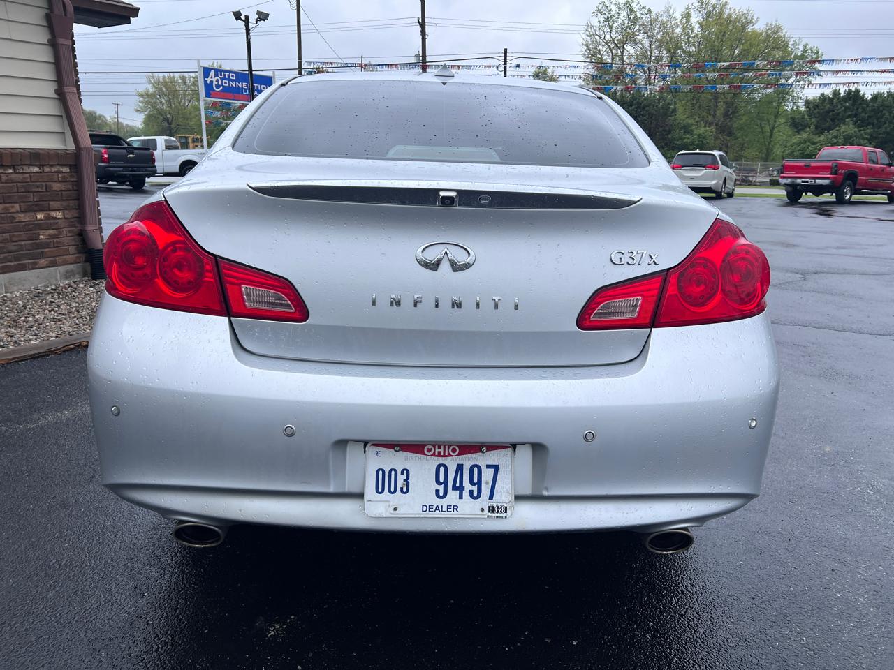 Infiniti G37 Sedan 4dr x AWD 2012