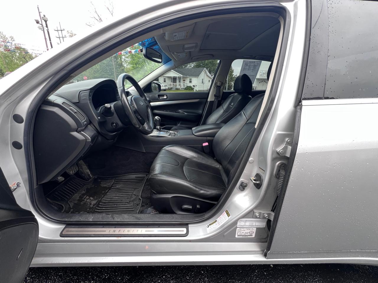 Infiniti G37 Sedan 4dr x AWD 2012