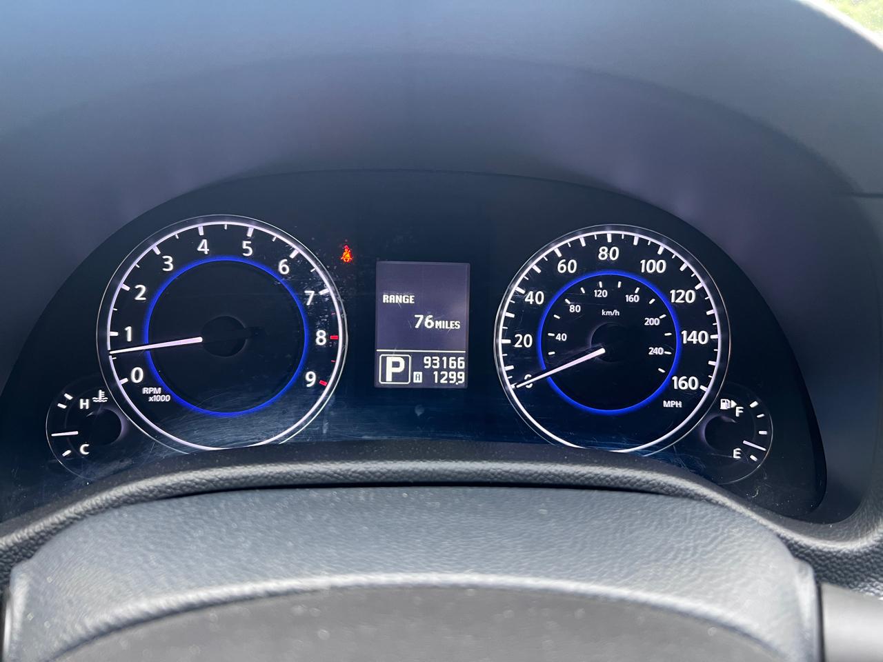 Infiniti G37 Sedan 4dr x AWD 2012