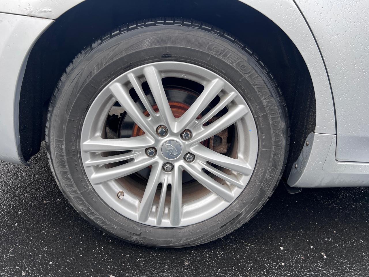 Infiniti G37 Sedan 4dr x AWD 2012