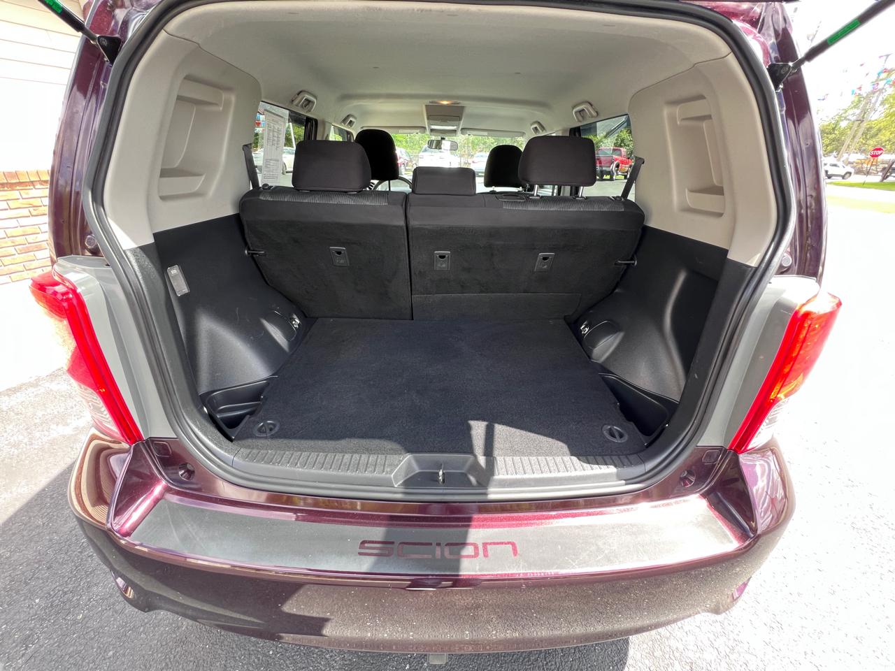 Scion xB 5dr Wgn Auto (Natl) 2012