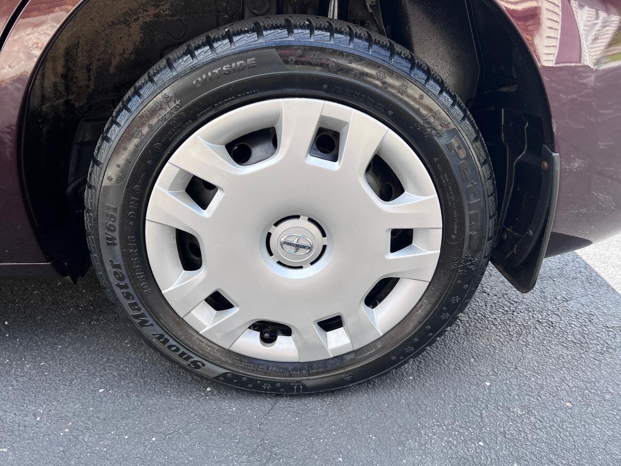Scion xB 5dr Wgn Auto (Natl) 2012