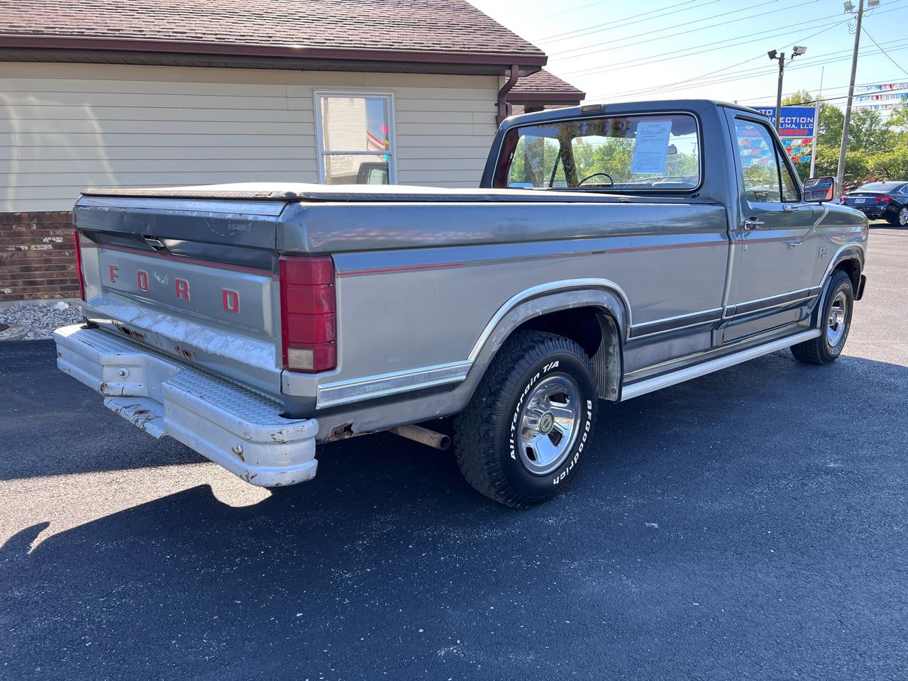 Ford F-Series Pickup F-150 Flareside 117.5" WB 1986