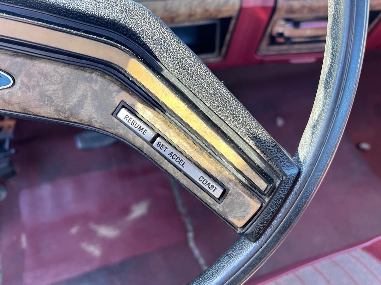 Ford F-Series Pickup F-150 Flareside 117.5" WB 1986