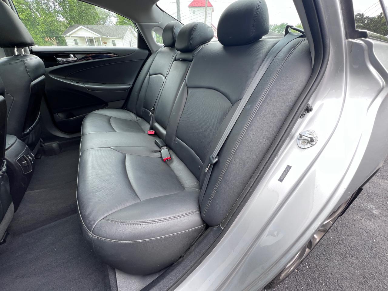 Hyundai Sonata 4dr Sdn 2.0T Auto Limited 2012