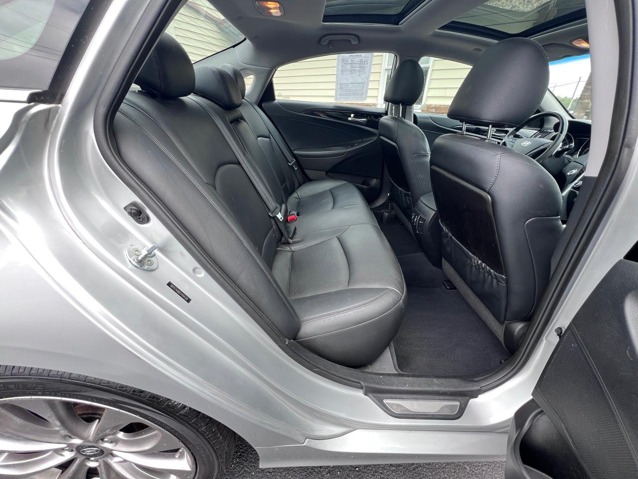 Hyundai Sonata 4dr Sdn 2.0T Auto Limited 2012