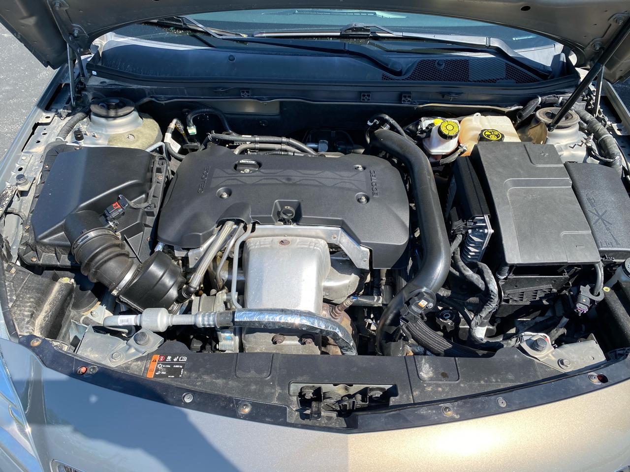 Buick Regal 4dr Sdn Sport Touring FWD 2017