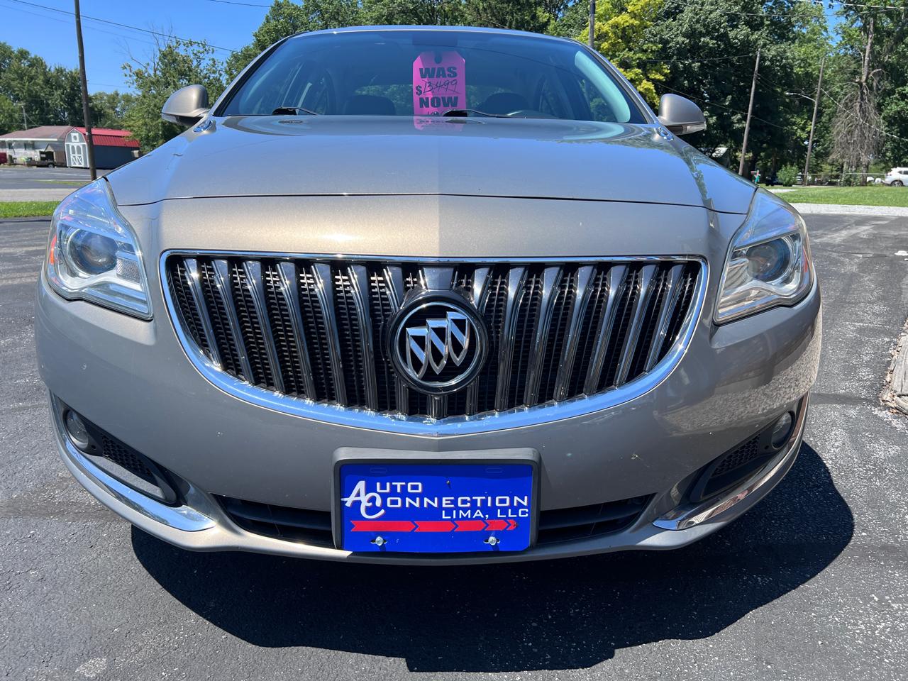 Buick Regal 4dr Sdn Sport Touring FWD 2017