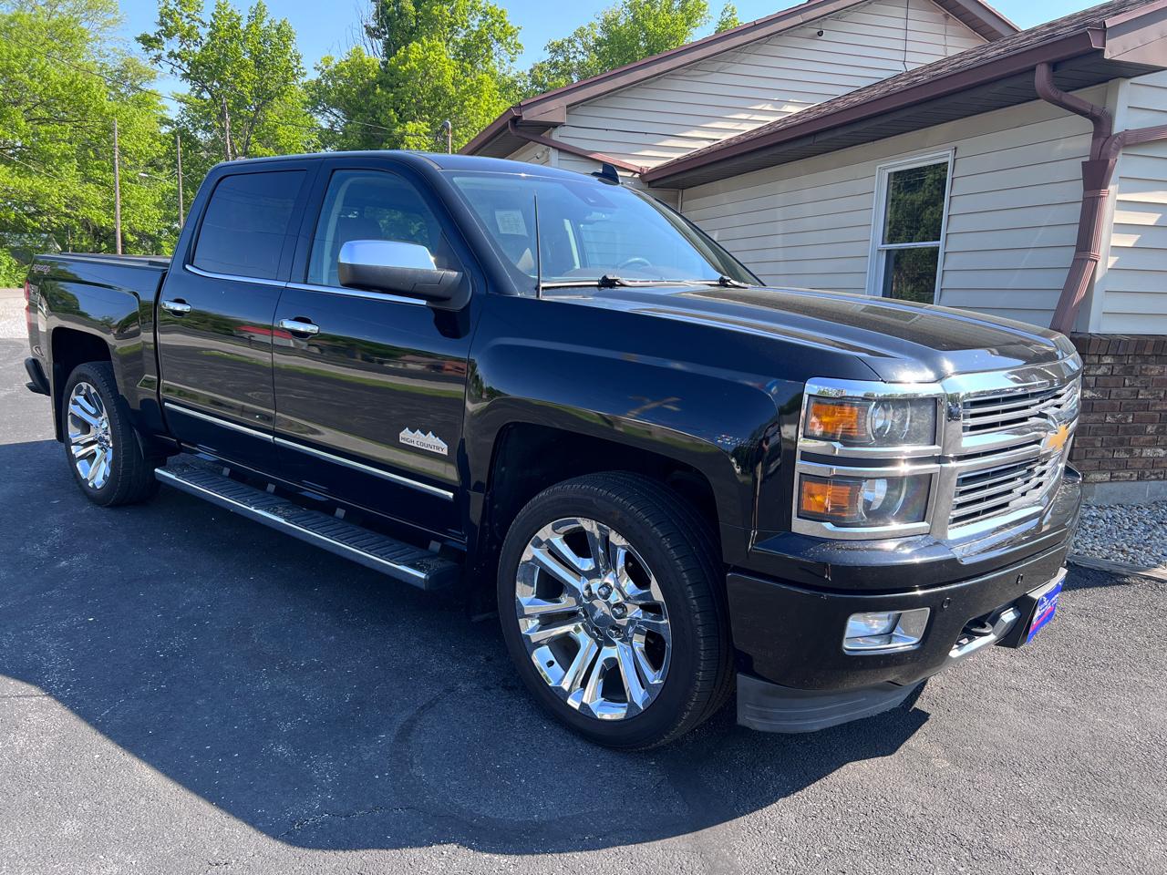 Chevrolet Silverado 1500 4WD Crew Cab 143.5" High Country 2015