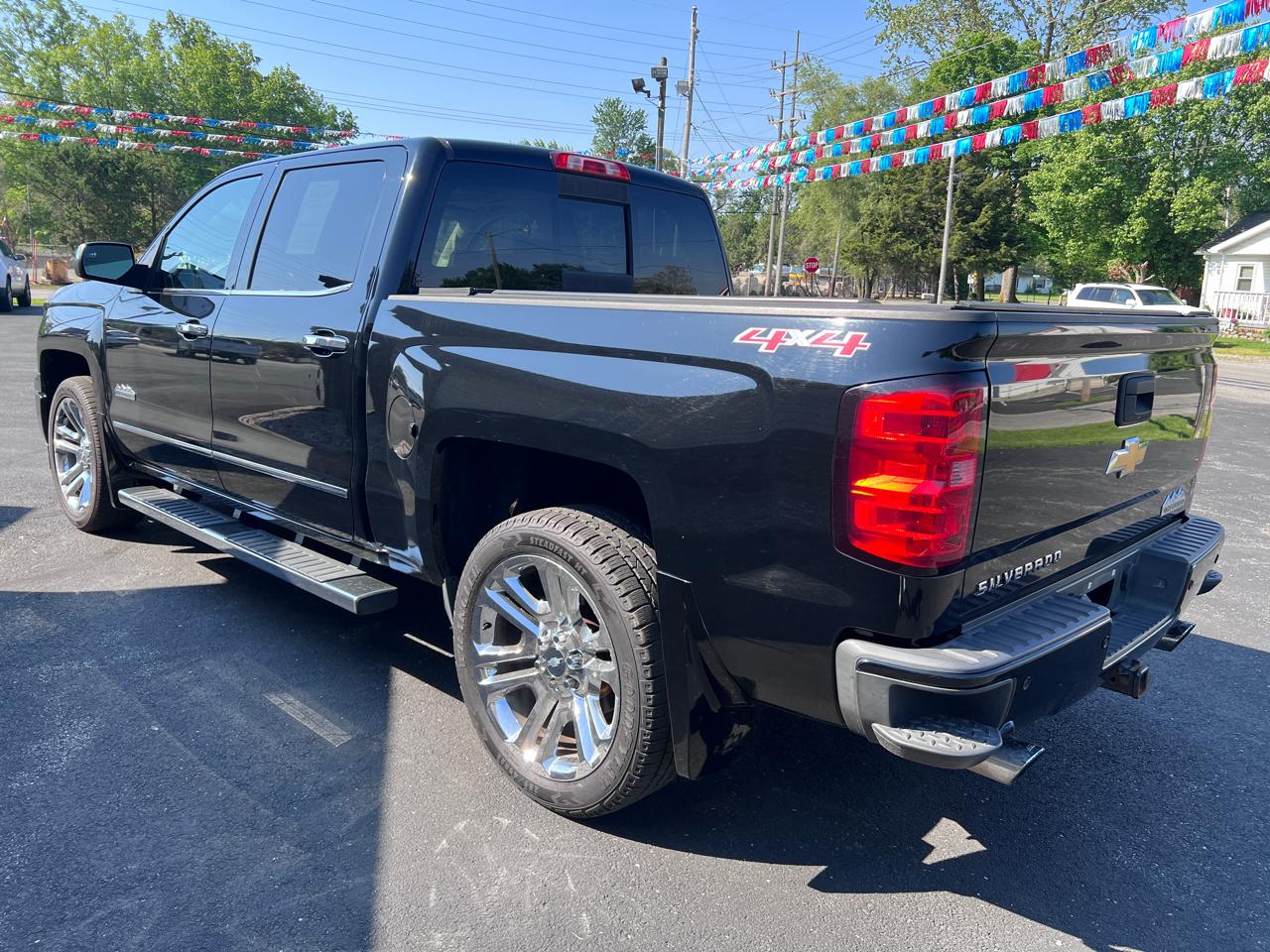 Chevrolet Silverado 1500 4WD Crew Cab 143.5" High Country 2015