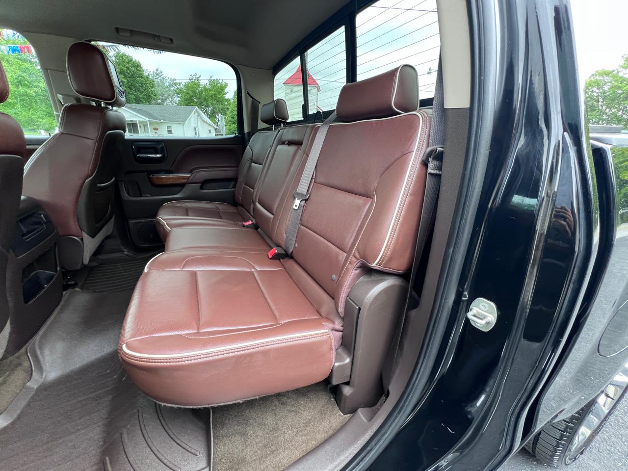 Chevrolet Silverado 1500 4WD Crew Cab 143.5" High Country 2015