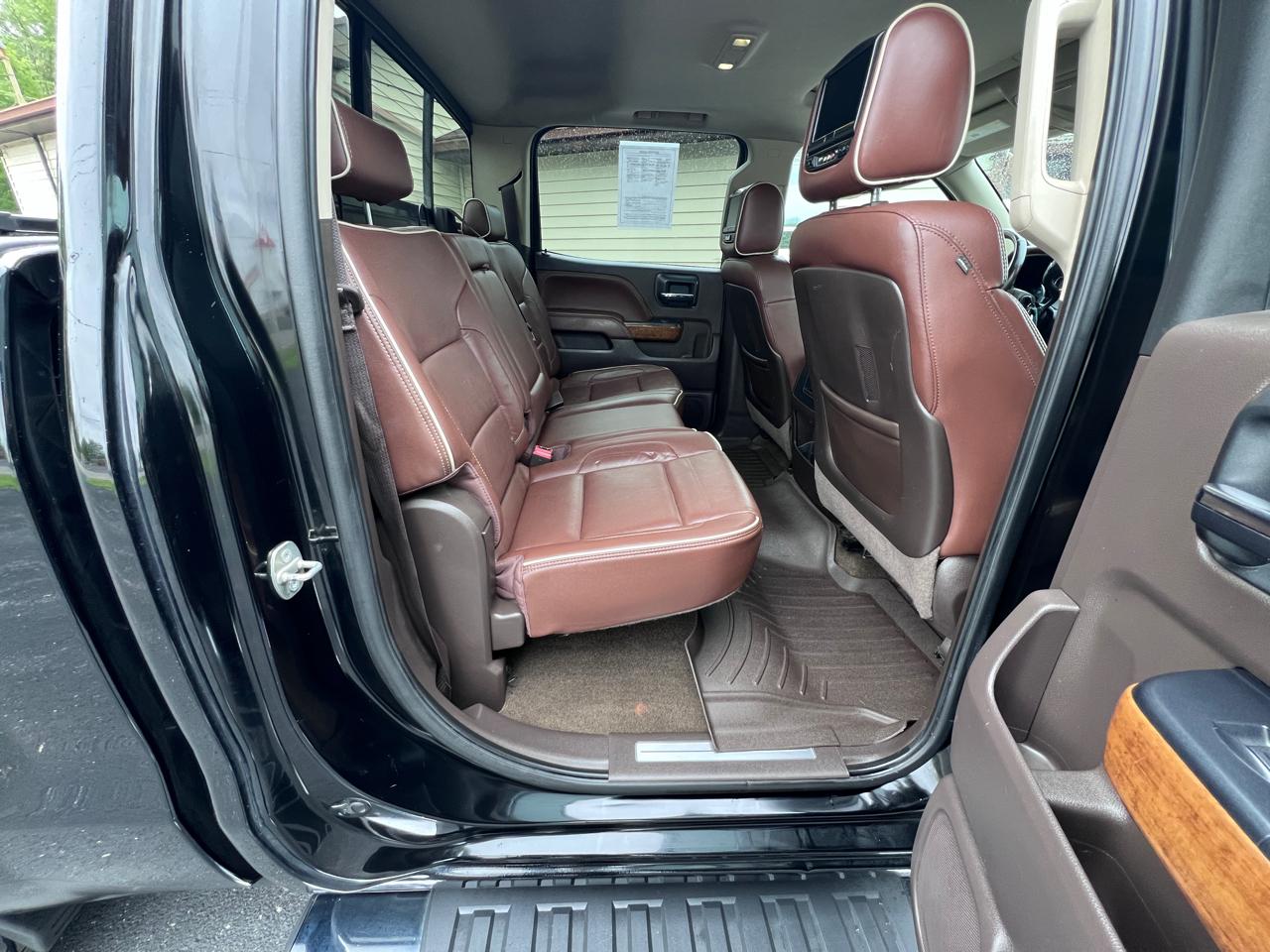 Chevrolet Silverado 1500 4WD Crew Cab 143.5" High Country 2015