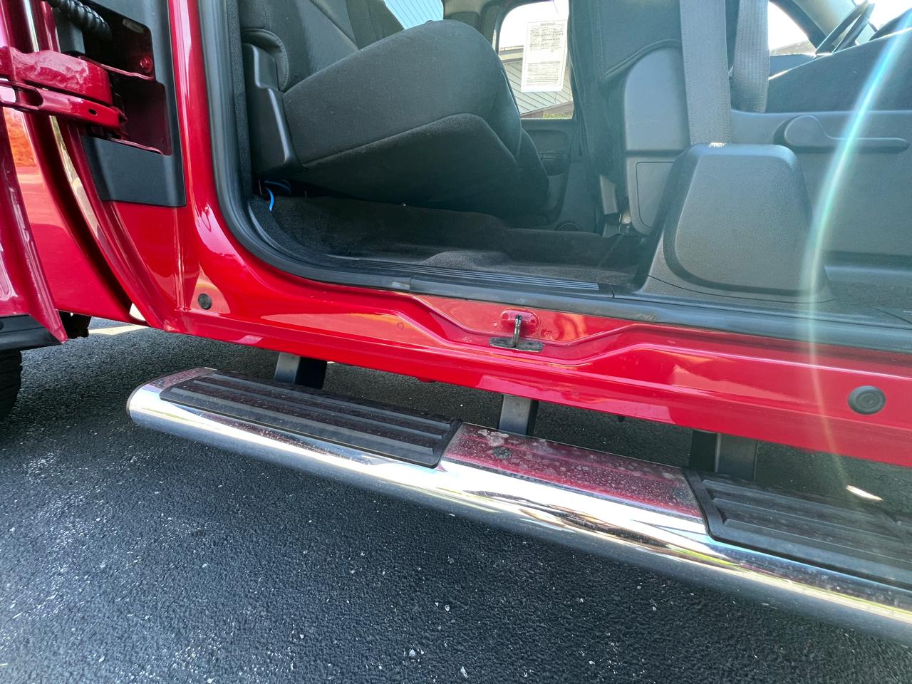 Chevrolet Silverado 1500 4WD Ext Cab 143.5" LT 2012
