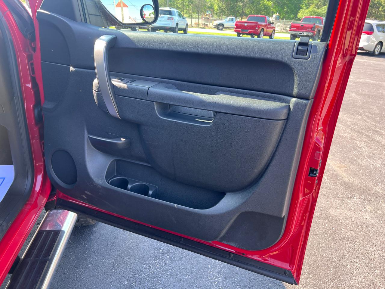 Chevrolet Silverado 1500 4WD Ext Cab 143.5" LT 2012