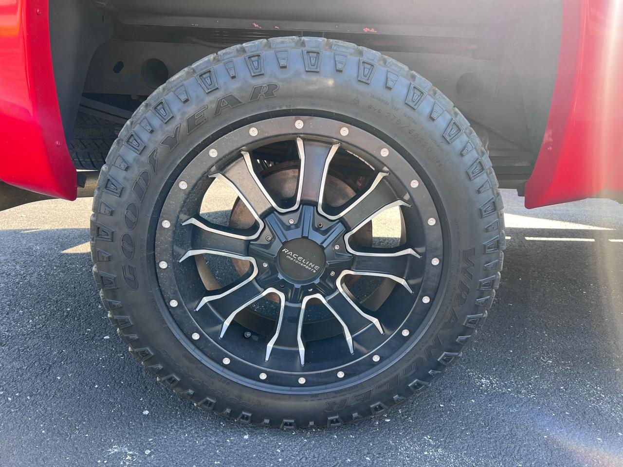 Chevrolet Silverado 1500 4WD Ext Cab 143.5" LT 2012