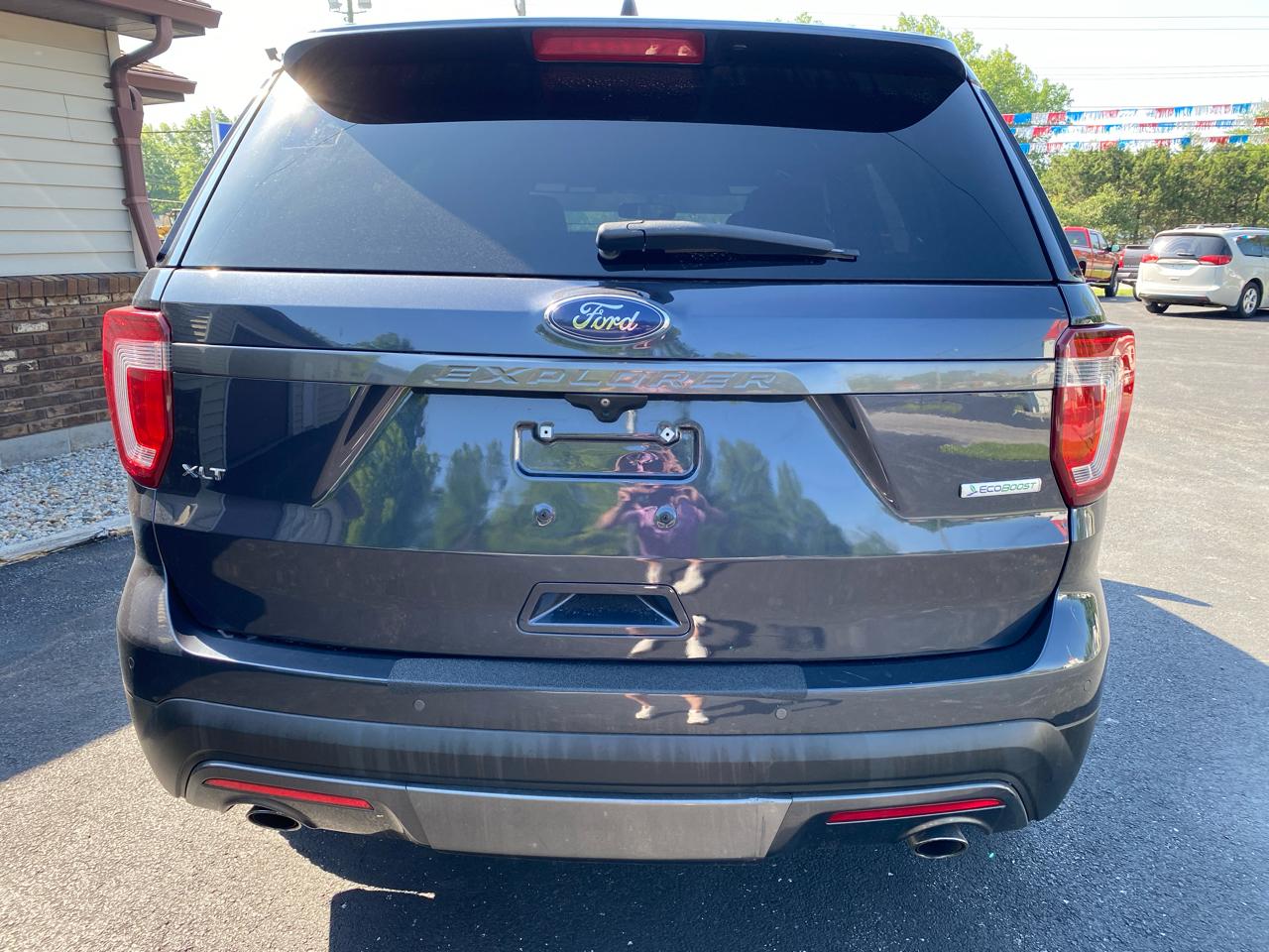 Ford Explorer XLT FWD 2017