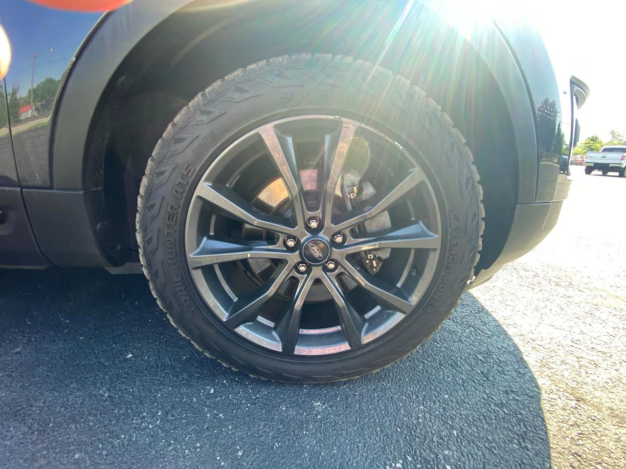 Ford Explorer XLT FWD 2017