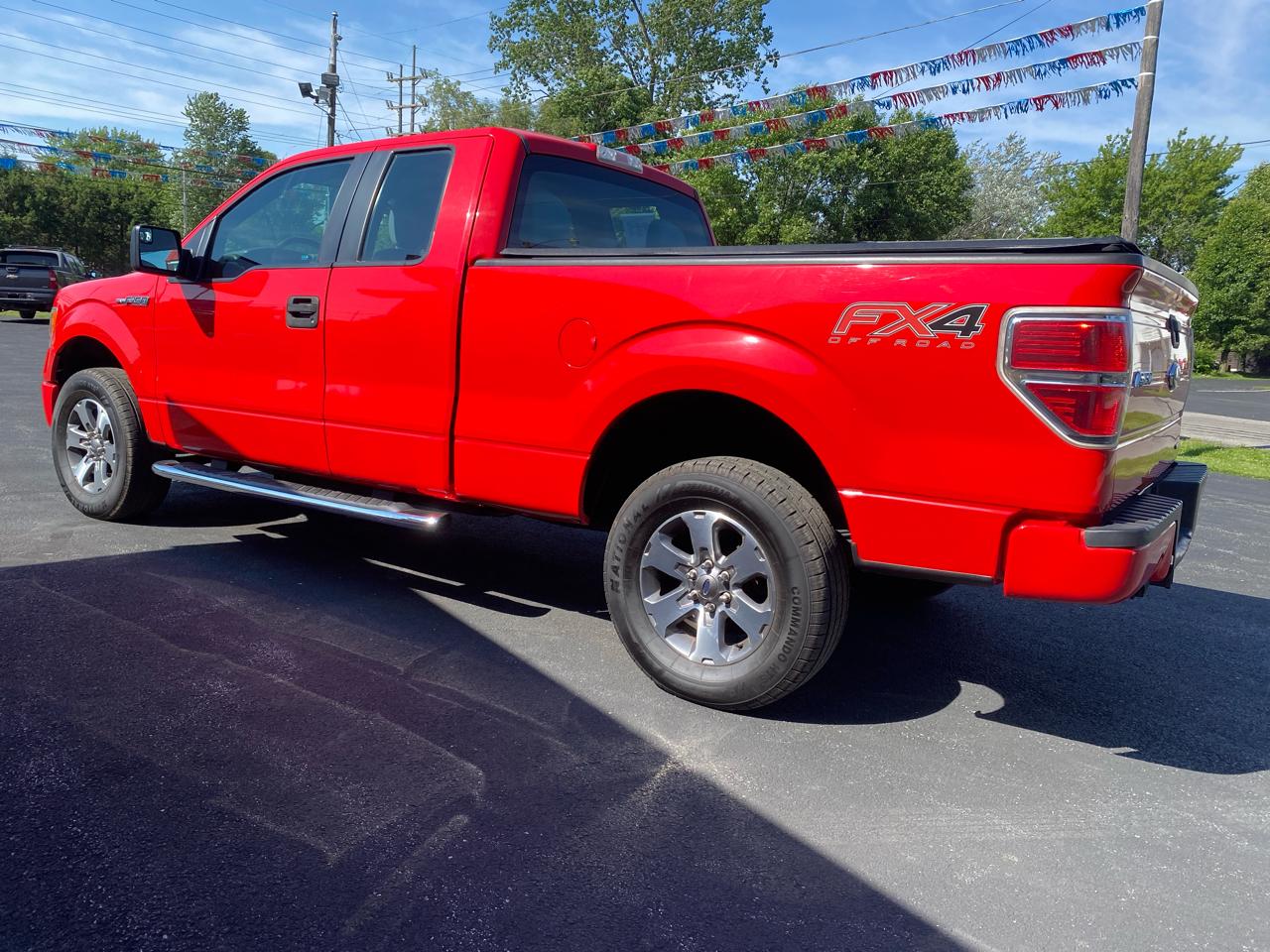 Ford F-150 4WD SuperCab 145" STX 2013