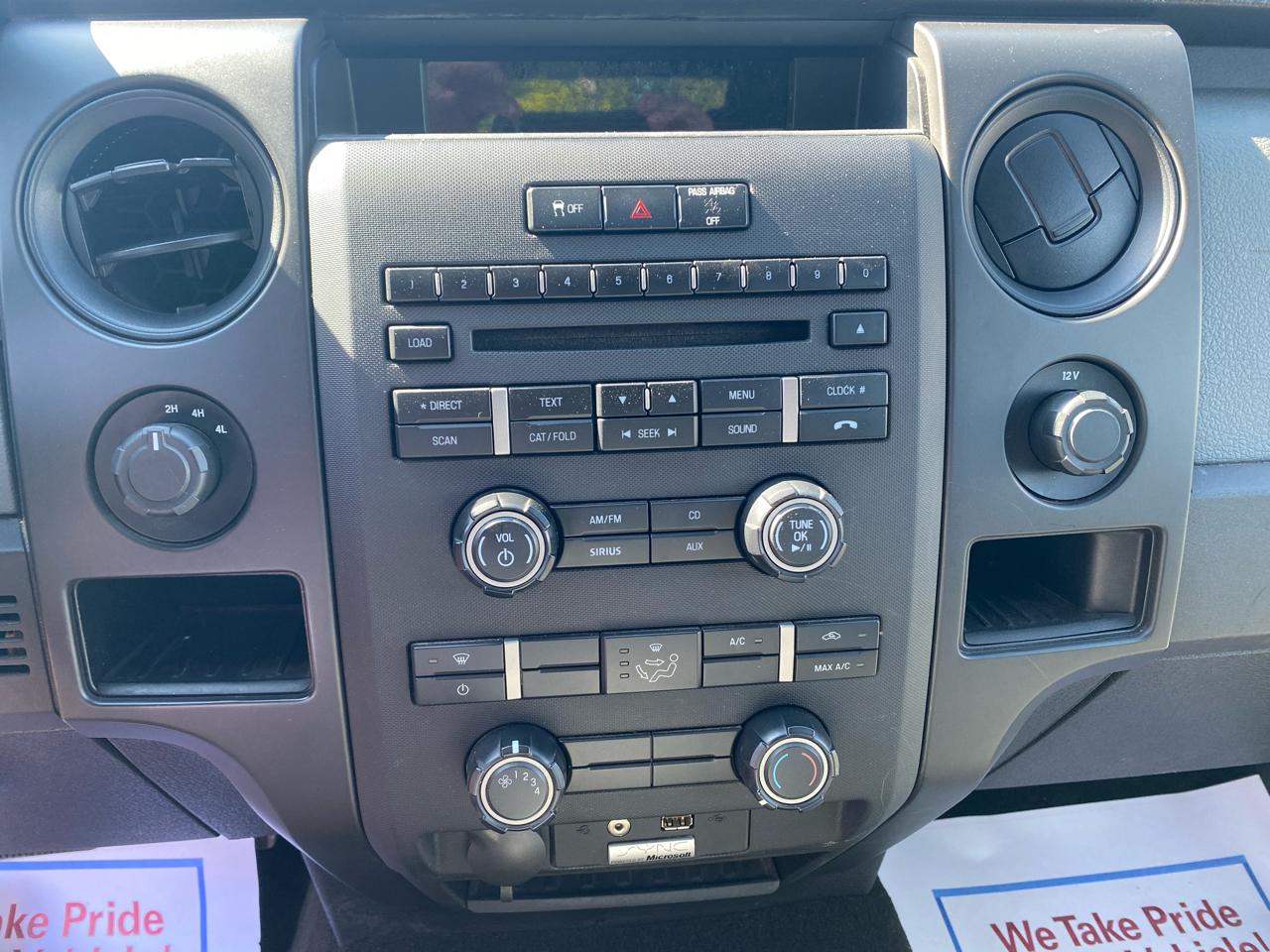 Ford F-150 4WD SuperCab 145" STX 2013
