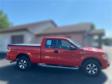 2013 Ford F-150 4WD SuperCab 145" STX