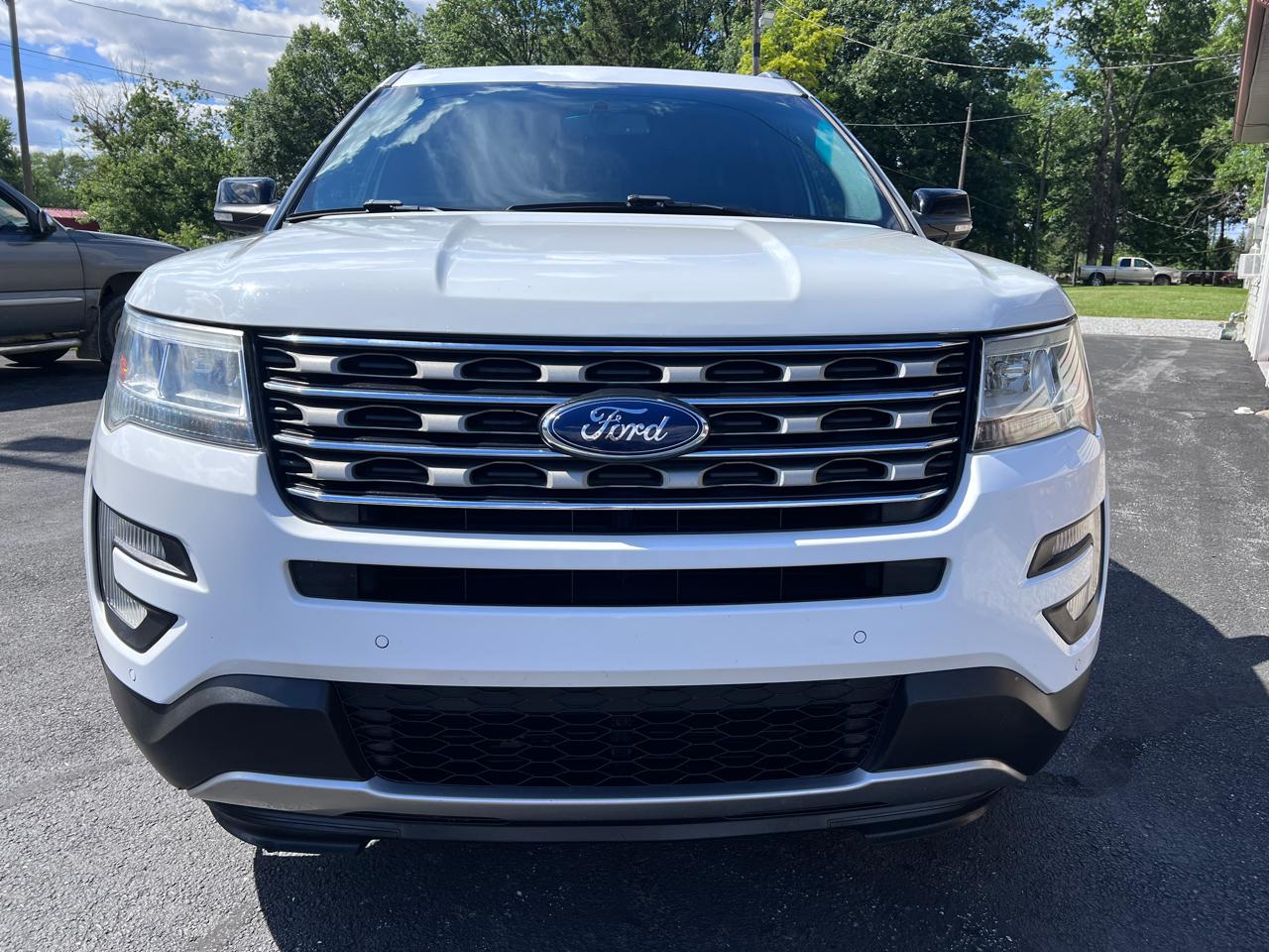 Ford Explorer FWD 4dr XLT 2016