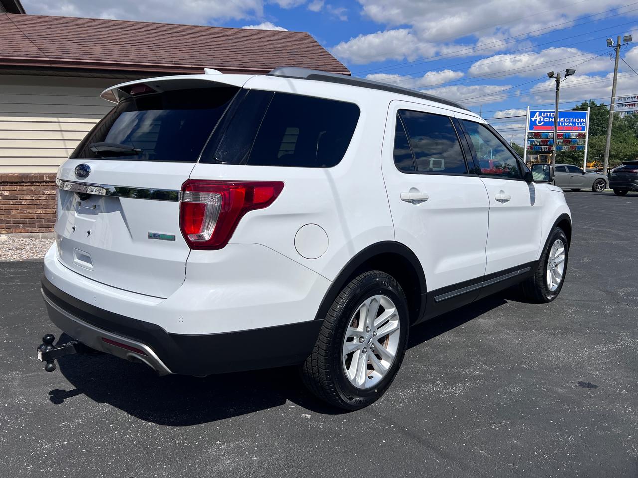 Ford Explorer FWD 4dr XLT 2016