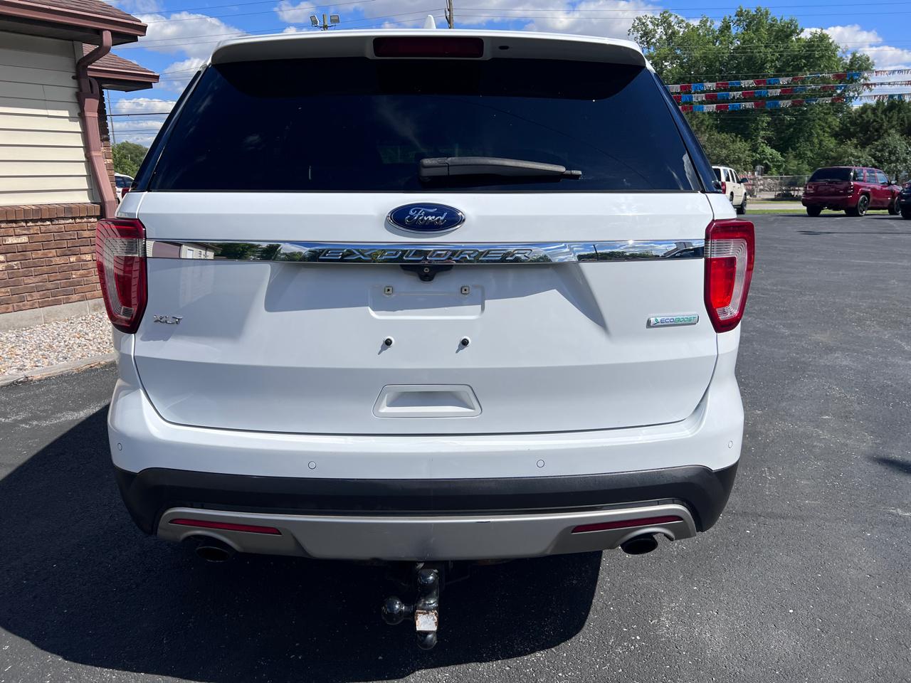 Ford Explorer FWD 4dr XLT 2016