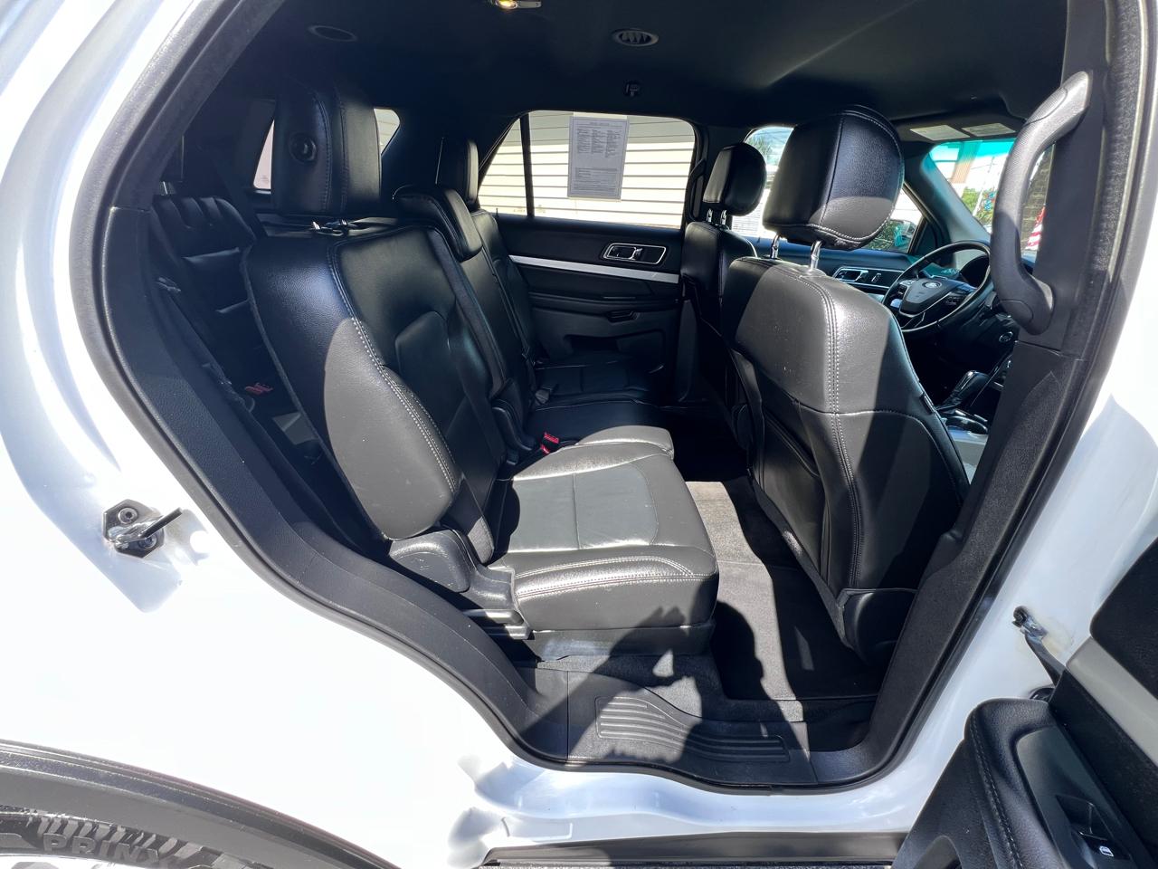 Ford Explorer FWD 4dr XLT 2016