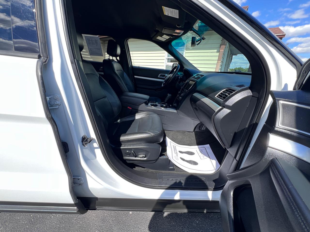 Ford Explorer FWD 4dr XLT 2016