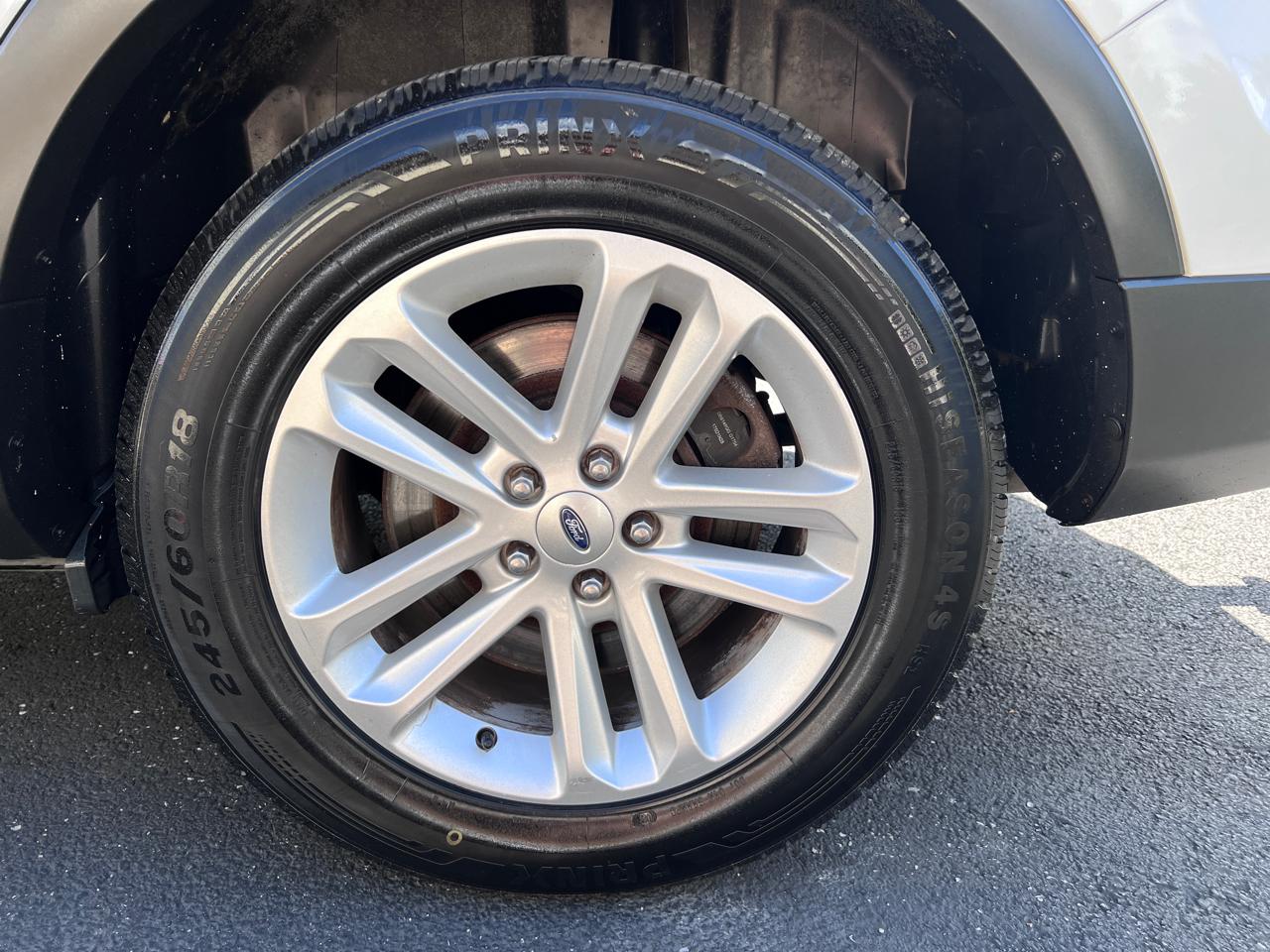Ford Explorer FWD 4dr XLT 2016