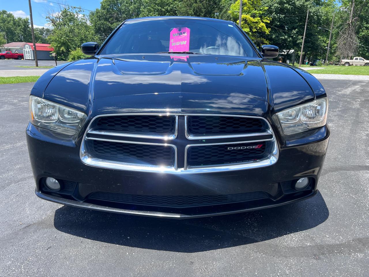 Dodge Charger 4dr Sdn SE RWD 2012