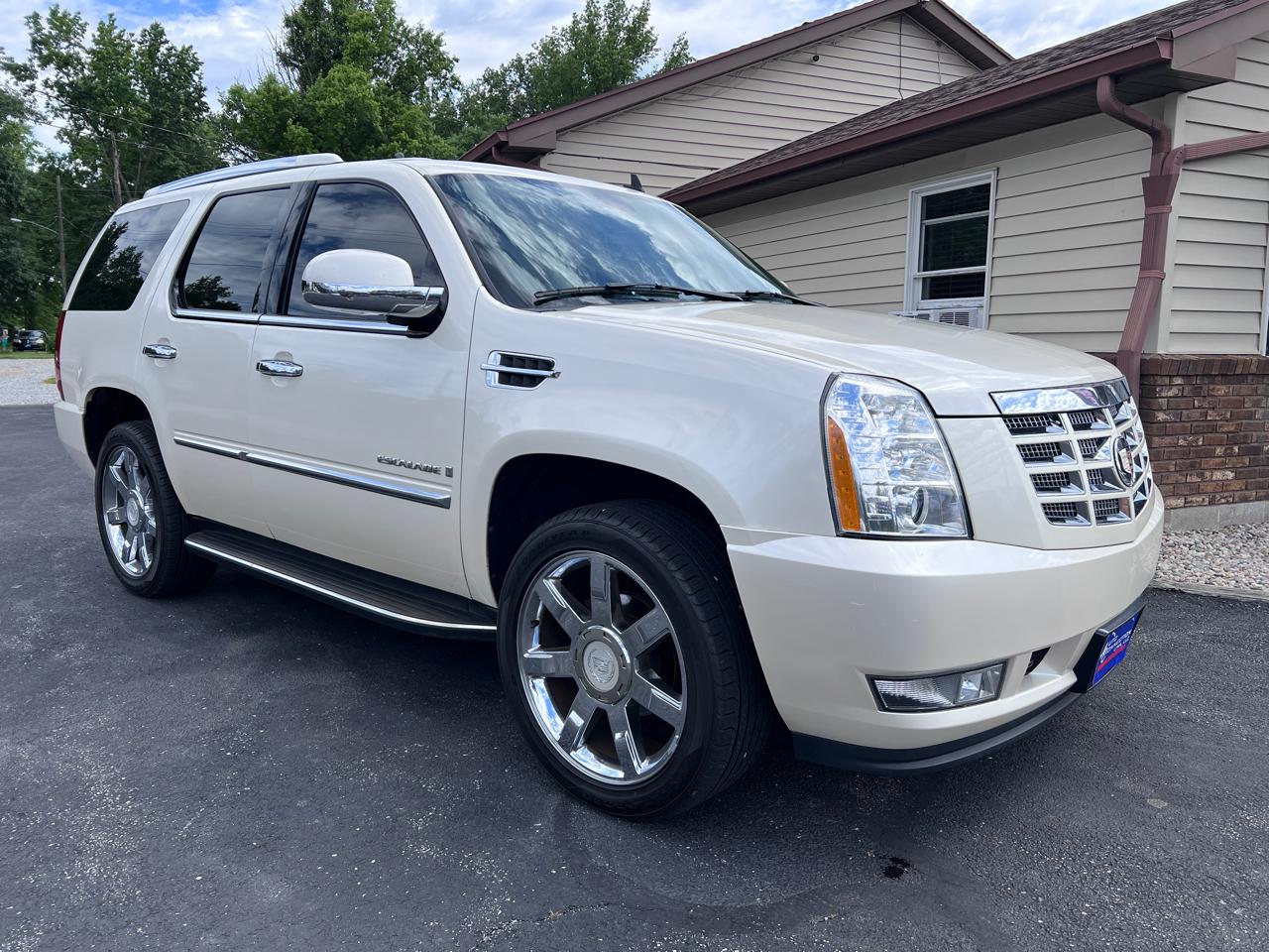 Cadillac Escalade AWD 4dr 2007