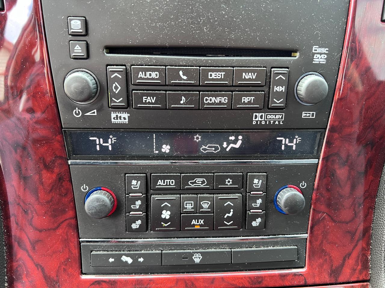 Cadillac Escalade AWD 4dr 2007