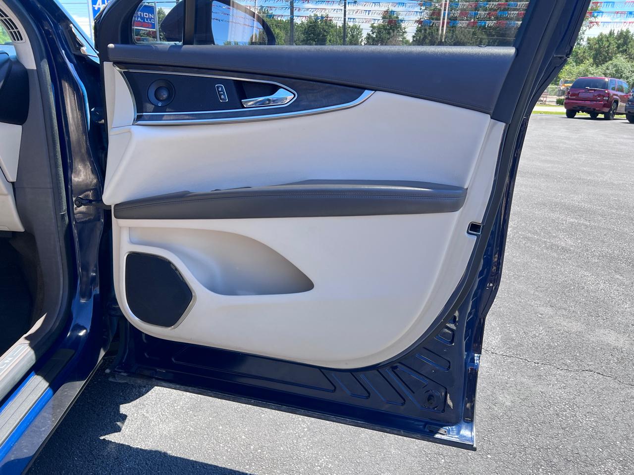 Lincoln Nautilus Reserve AWD 2019