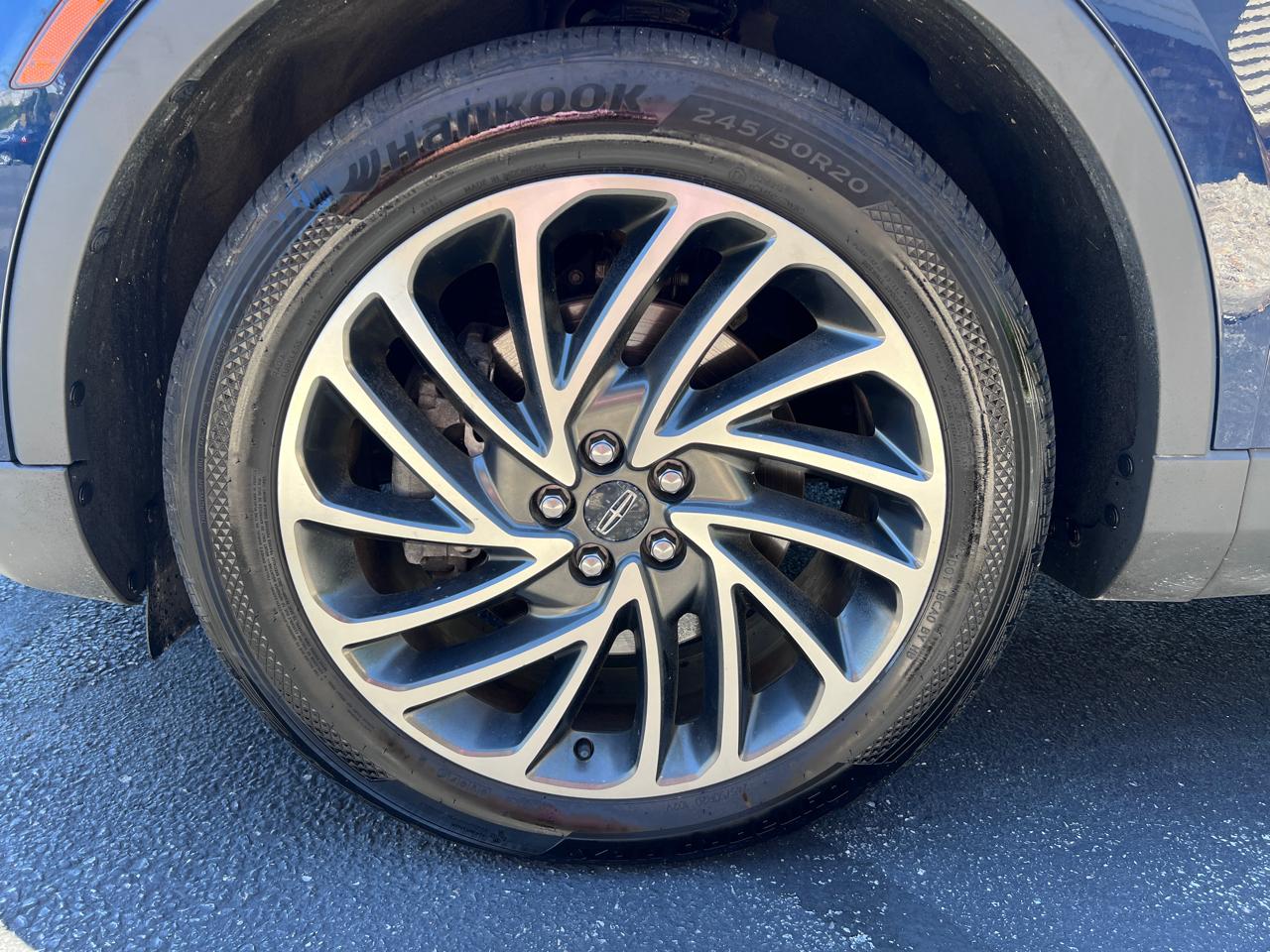 Lincoln Nautilus Reserve AWD 2019