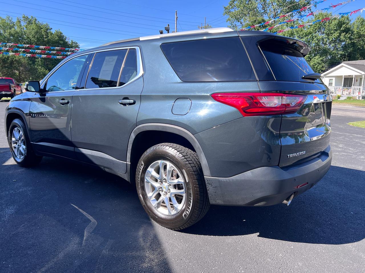 Chevrolet Traverse FWD 4dr LT Cloth w/1LT 2018