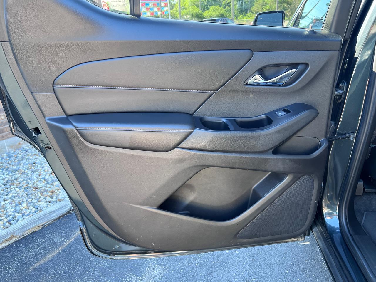 Chevrolet Traverse FWD 4dr LT Cloth w/1LT 2018
