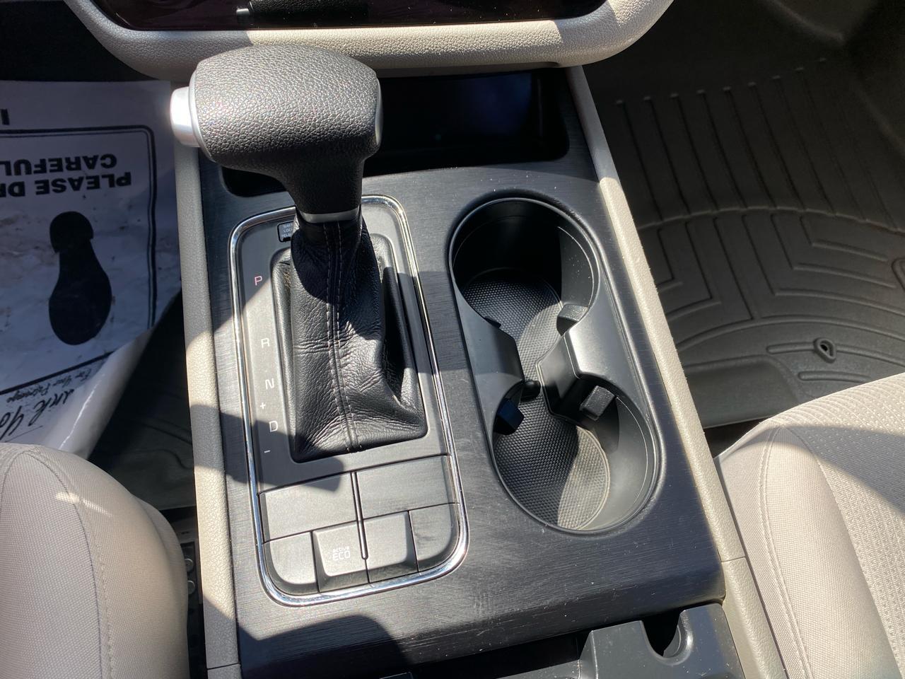 Kia Sedona L FWD 2017