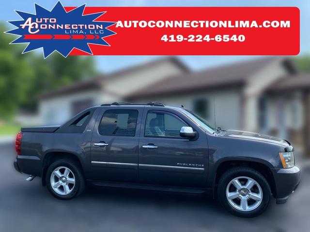 Gray 2011 Chevrolet Avalanche Pickup Truck Four-Wheel Drive Automatic