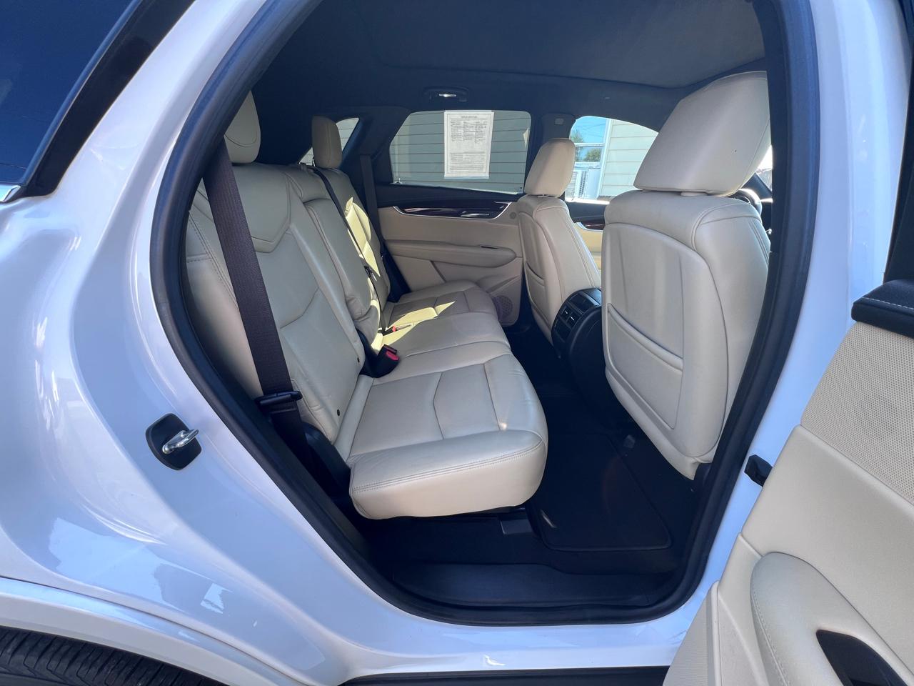Cadillac XT5 AWD 4dr Luxury 2017