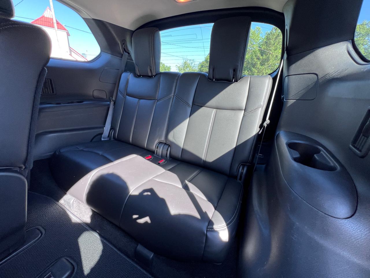 Nissan Pathfinder 4x4 SL 2017
