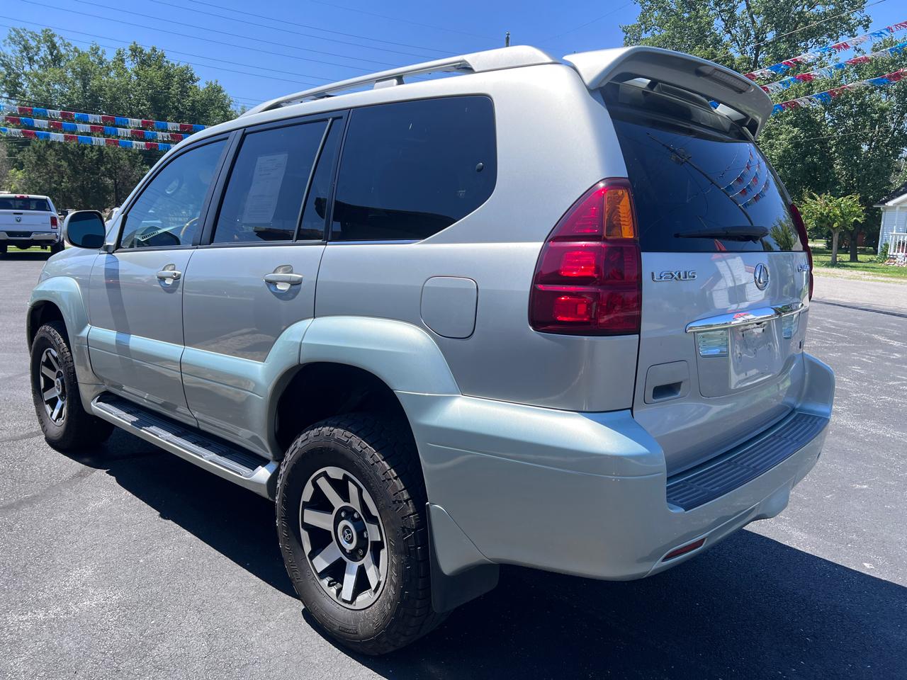 Lexus GX 470 4dr SUV 4WD 2005