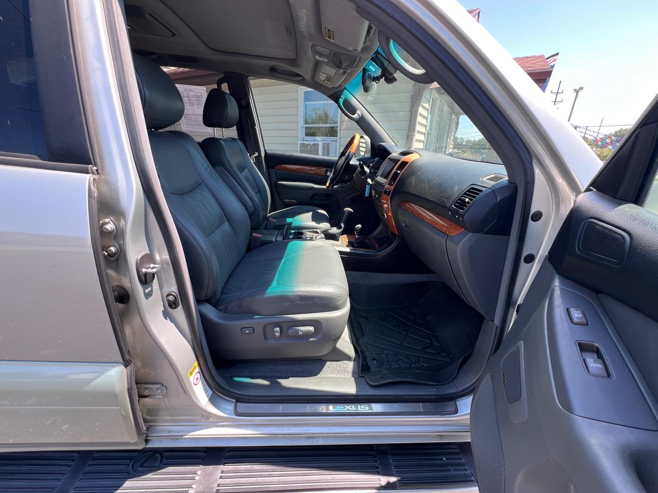 Lexus GX 470 4dr SUV 4WD 2005