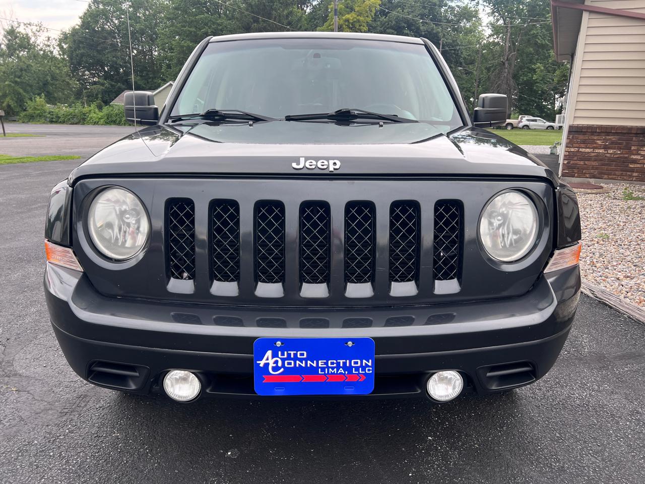 Jeep Patriot 4WD 4dr Latitude X 2011