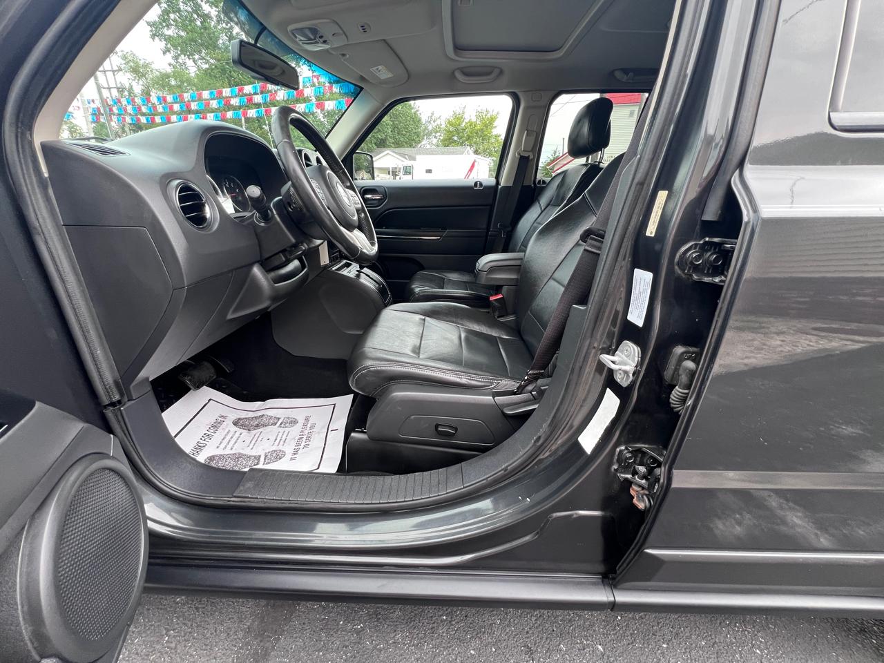 Jeep Patriot 4WD 4dr Latitude X 2011