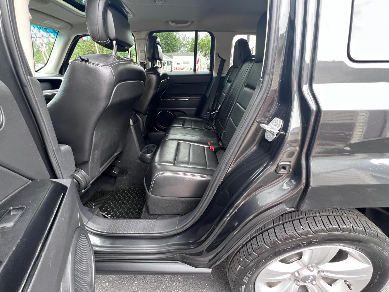 Jeep Patriot 4WD 4dr Latitude X 2011