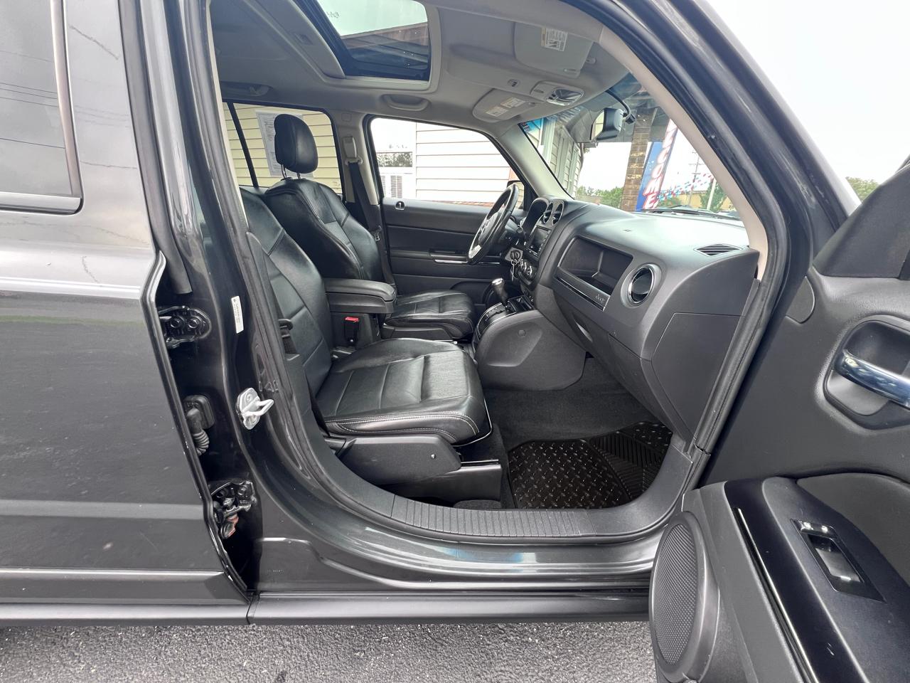 Jeep Patriot 4WD 4dr Latitude X 2011