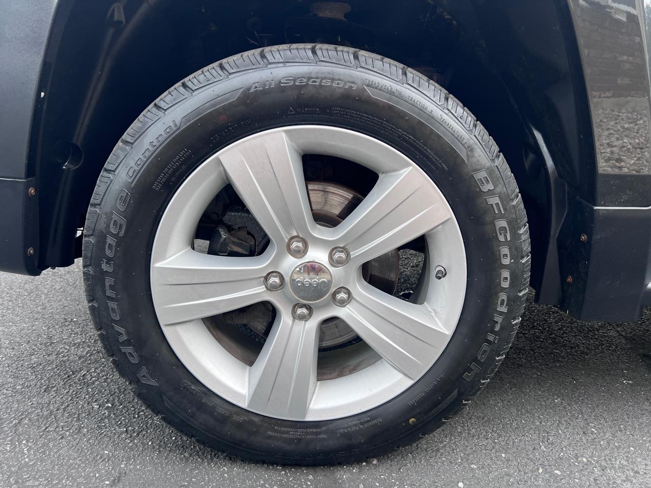 Jeep Patriot 4WD 4dr Latitude X 2011