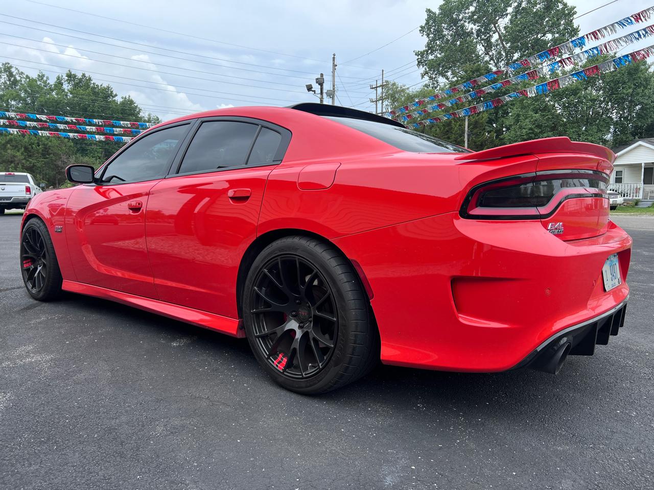 Dodge Charger 4dr Sdn SRT 392 RWD 2017