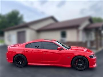 2017 Dodge Charger 4dr Sdn SRT 392 RWD